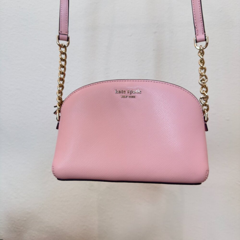 KATE SPADE CROSSBODY PURSE, LIGHT/BABY PINK, GOLD CHAIN ACCENT, MAGNETIC POCKET